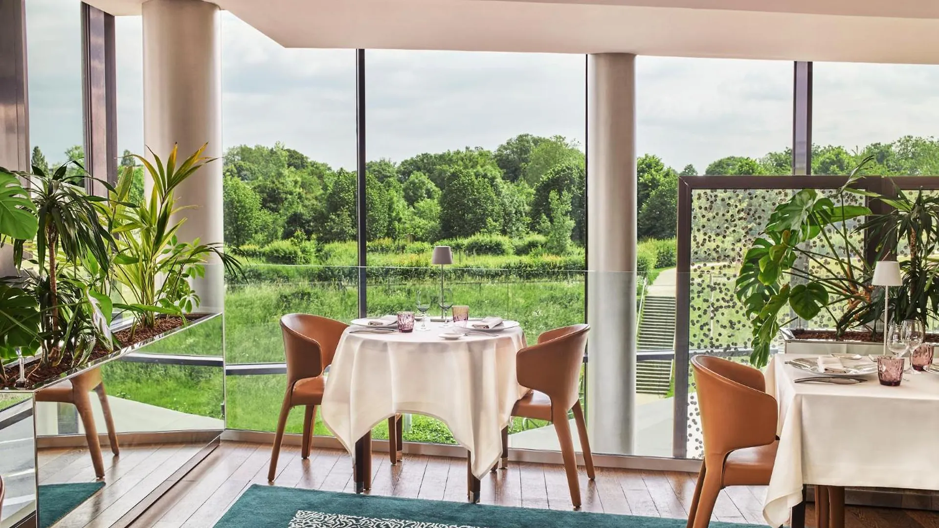 Hôtel Barrière Lille 5*,