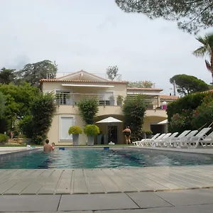 studio-a-sainte-maxime.fr-provencehotel.com/