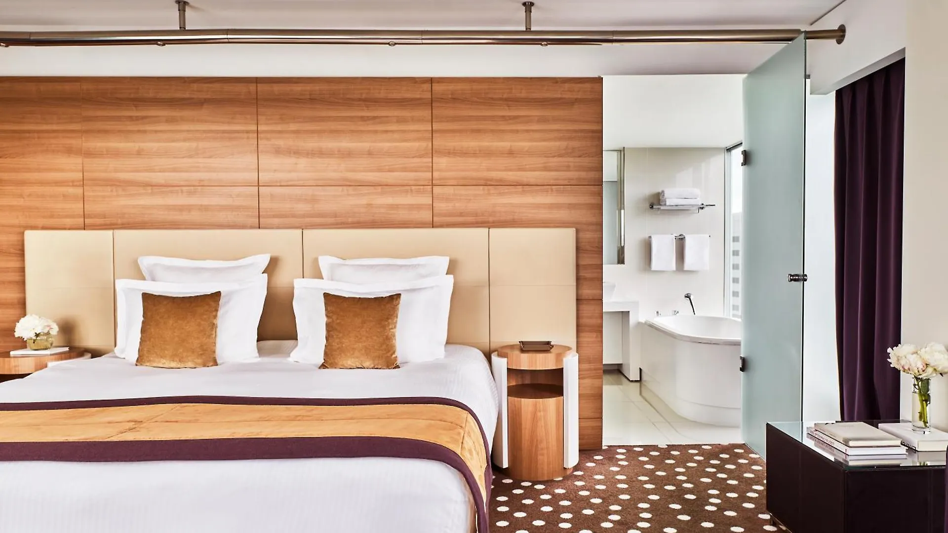 Hotel Barriere Lila Francia